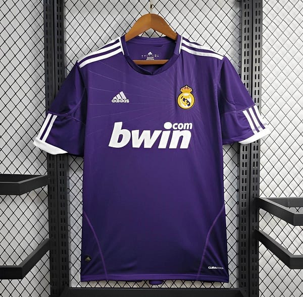 10/11 Retro Real Madrid Third Jersey