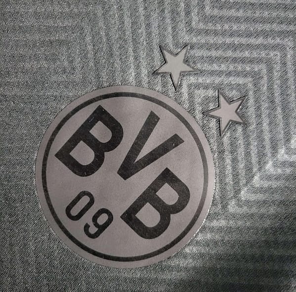 Retro Borussia Dortmund 110th Anniversary Edition Black Jersey - Image 7