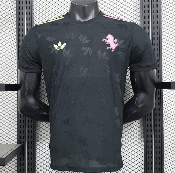 Player Version 24/25 Juventus x Adidas Original Black Jersey