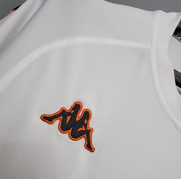 Retro 00/01 AS Roma Away White Jersey - Image 4