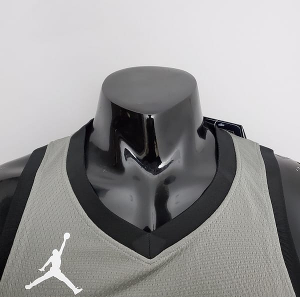 NBA Nets Simmons #10 Flyer Grey Jersey - Image 7