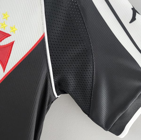 Retro 00/01 Vasco Da Gama Black Jersey - Image 5