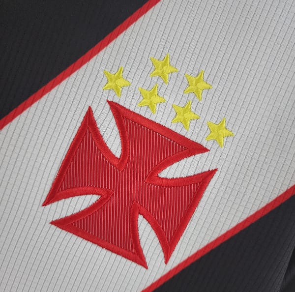 Retro 00/01 Vasco Da Gama Black Jersey - Image 10