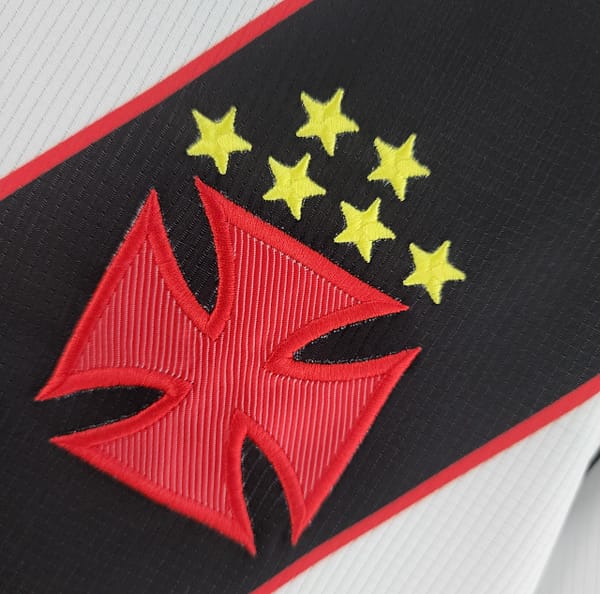 Retro Vasco Da Gama 2000 White Jersey - Image 10