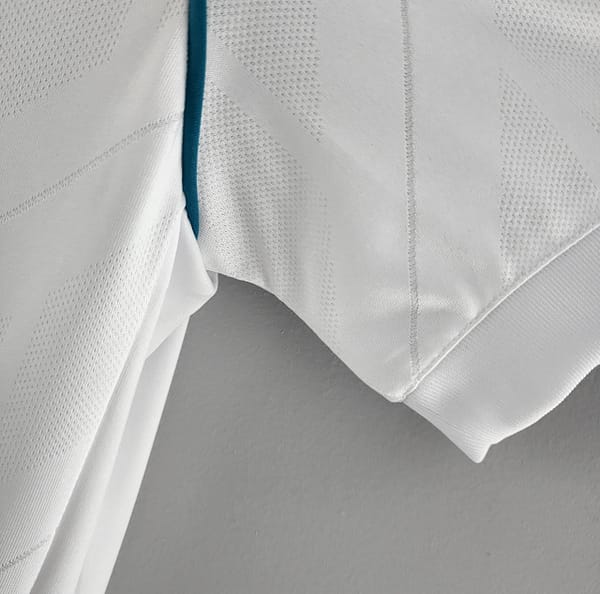 Retro 17/18 Real Madrid Home Soccer Jersey - Image 4