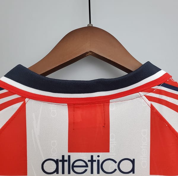 Retro 98/99 Chivas Guadalajara Home Soccer Jersey - Image 3