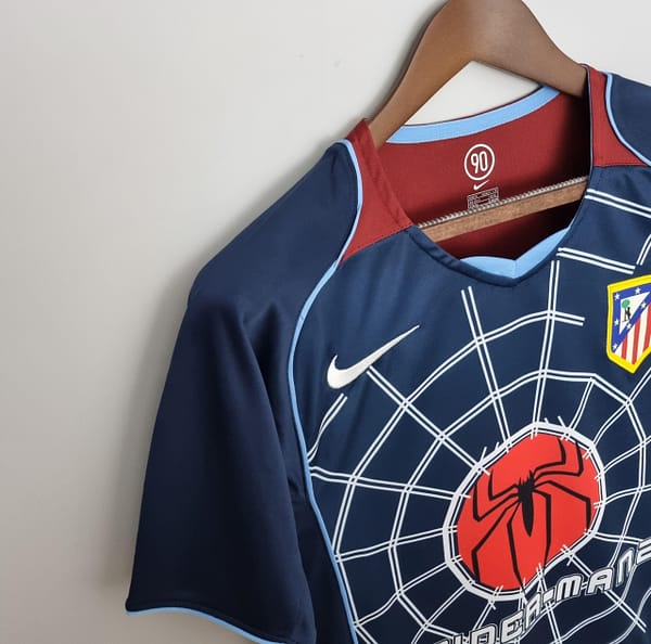 Retro 04/05 Atletico Madrid away Soccer Jersey - Image 4