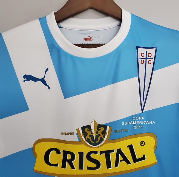 Retro 2011 Club Deportivo Universidad Católica Commemorative Soccer Jersey - Image 8