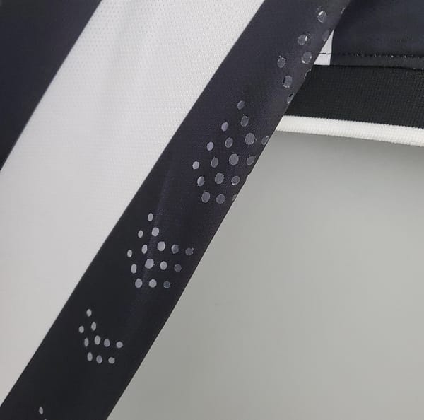 Retro Juventus 14/15 home Soccer Jersey - Image 4
