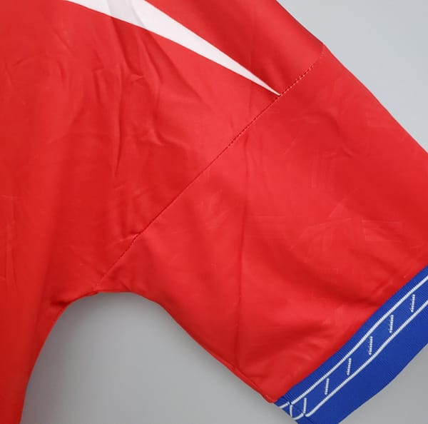 Retro 1998 Chile home Soccer Jersey - Image 3