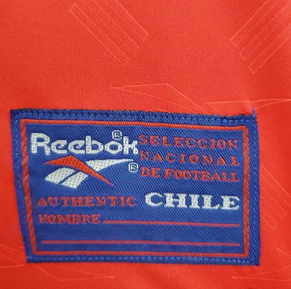 Retro 1998 Chile home Soccer Jersey - Image 4