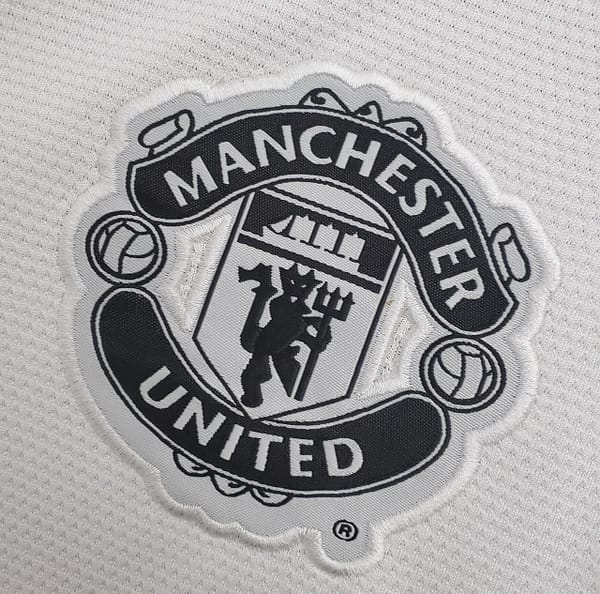 Retro 13/14 Manchester United away Soccer Jersey - Image 8