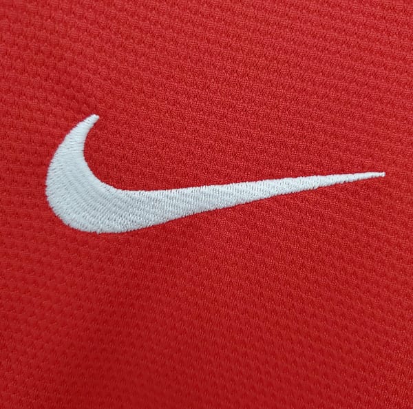 Retro 13/14 Manchester United home Soccer Jersey - Image 7
