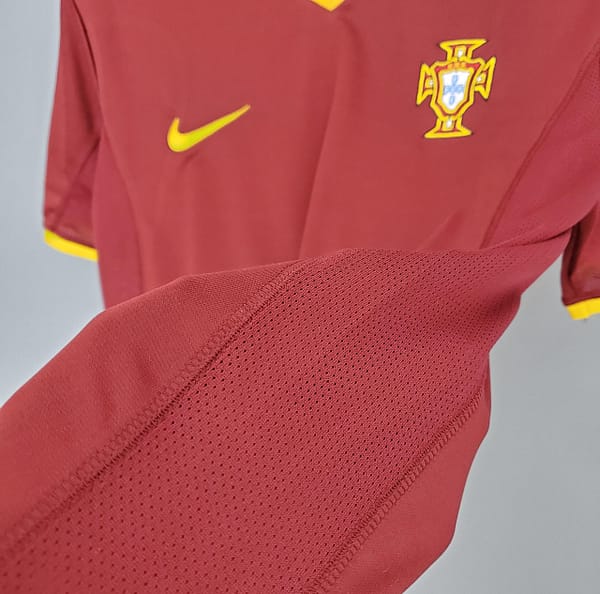 Retro 2000 Portugal home Soccer Jersey - Image 4