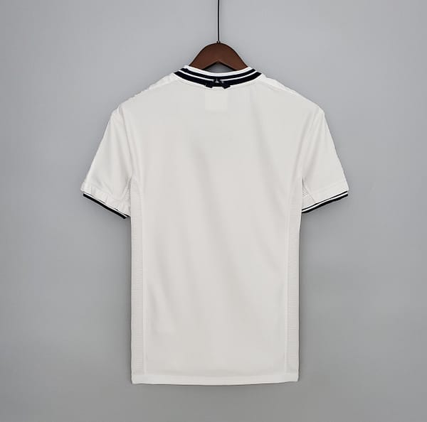 Retro 2000 England home Soccer Jersey - Image 2