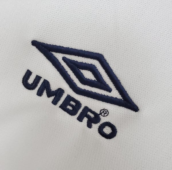 Retro 2000 England home Soccer Jersey - Image 6