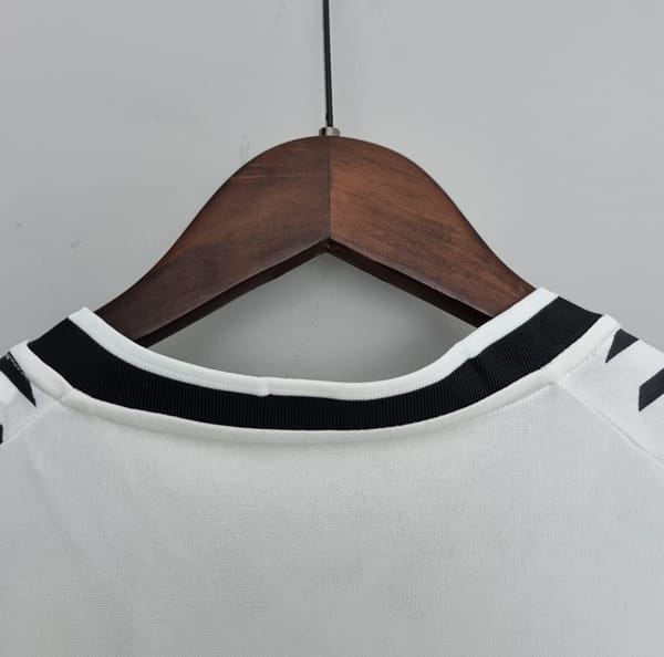 Retro 1992 Colo Colo home Soccer Jersey - Image 3