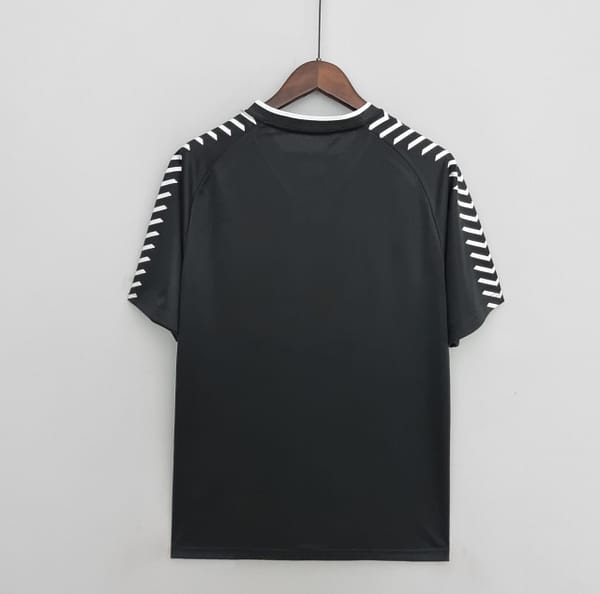 Retro 1992 Colo Colo away Soccer Jersey - Image 2