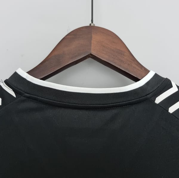 Retro 1992 Colo Colo away Soccer Jersey - Image 3