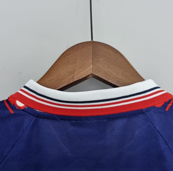 Retro Universidad de Chile1996 Home Soccer Jersey - Image 3