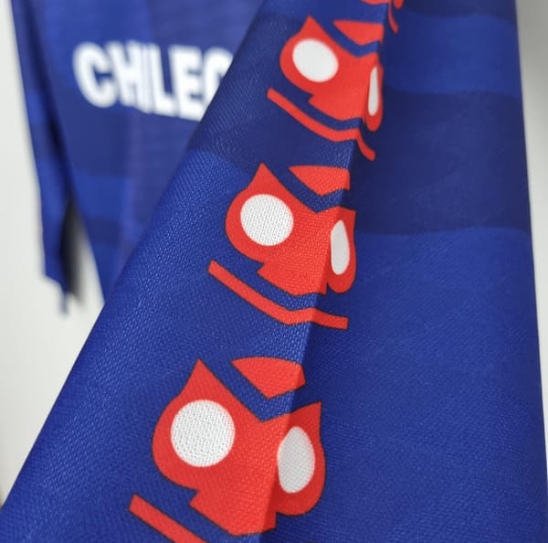 Retro Long Sleeve Universidad de Chile1996 Home Soccer Jersey - Image 4
