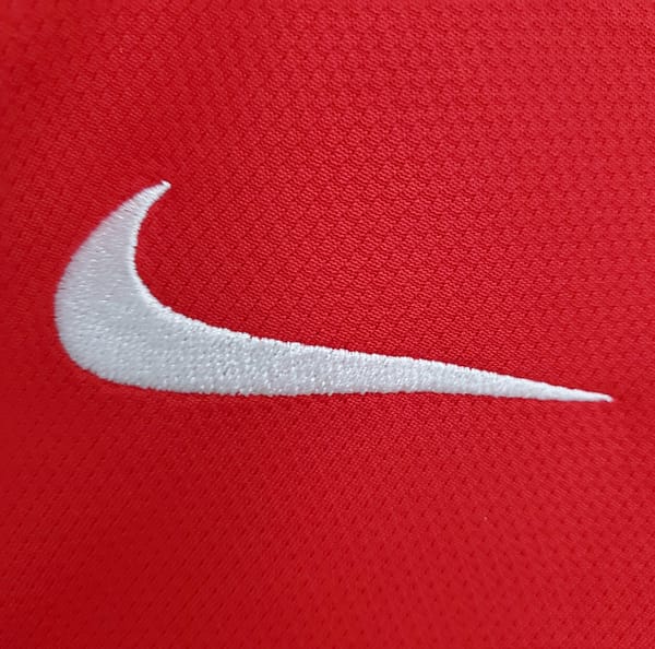 Retro Manchester United long sleeve 04/06 home Soccer Jersey - Image 8