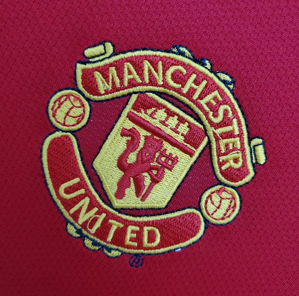 Retro Manchester United long sleeve 04/06 home Soccer Jersey - Image 9