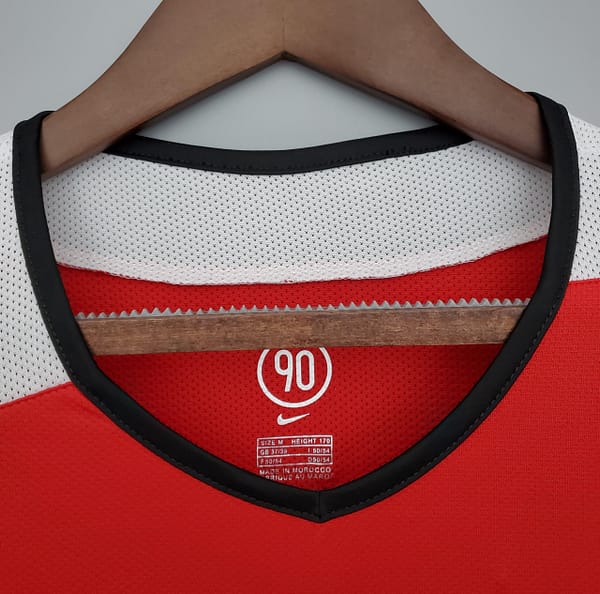 Retro Manchester United 04/06 home Soccer Jersey - Image 6