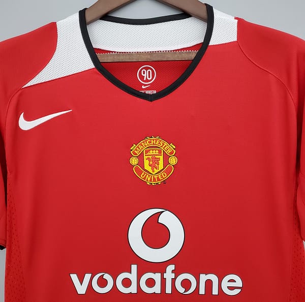 Retro Manchester United 04/06 home Soccer Jersey - Image 7