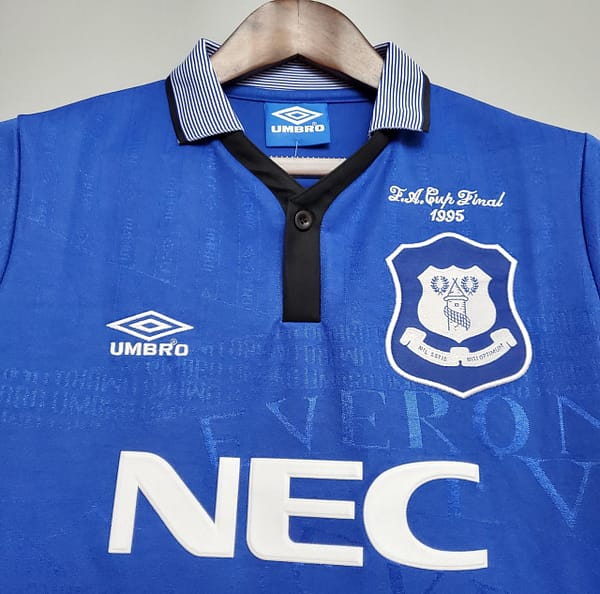 Retro Everton 94/95 home Soccer Jersey - Image 3