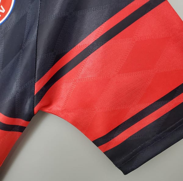 Retro Bayern Munich 97/99 home Soccer Jersey - Image 4