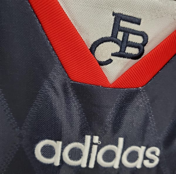 Retro Bayern Munich 97/99 home Soccer Jersey - Image 7