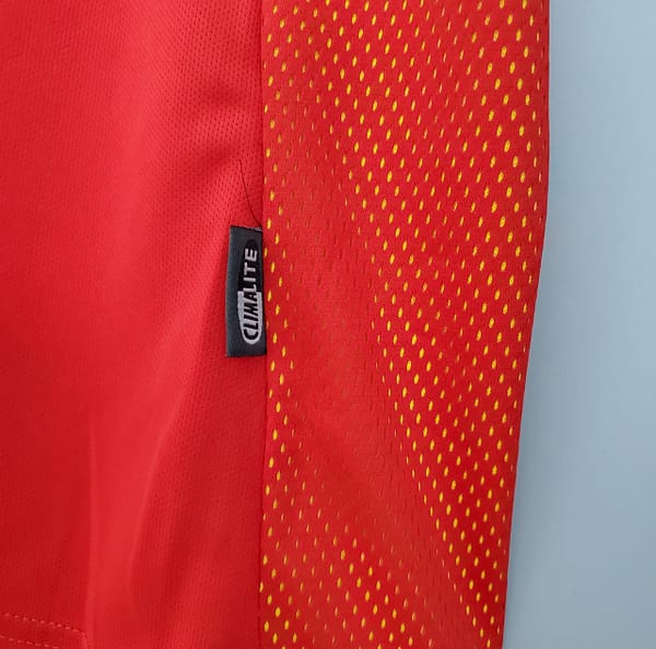 Retro Spain 2002 home Soccer Jersey - Image 6