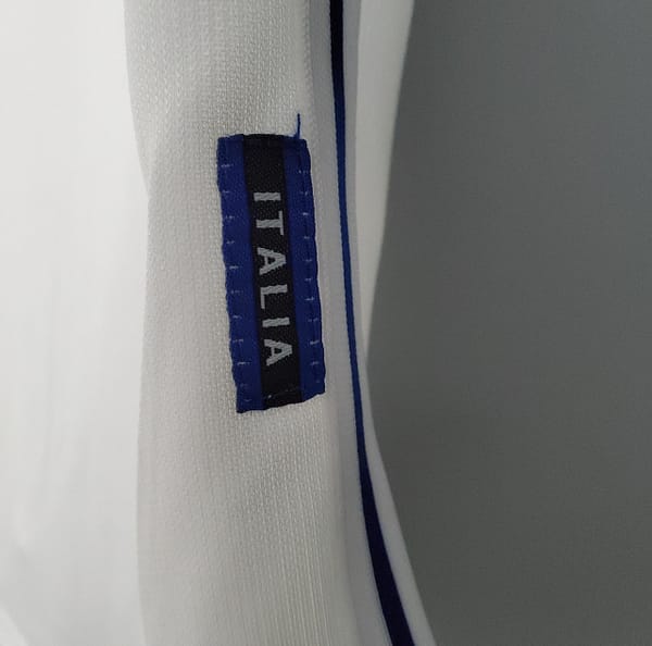 Retro Italy 1998 away Soccer Jersey - Image 6