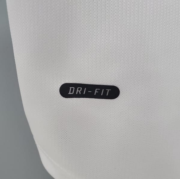 Retro Italy 1998 away Soccer Jersey - Image 10