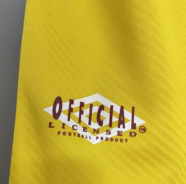 Retro Parma 93/95 home Soccer Jersey - Image 2