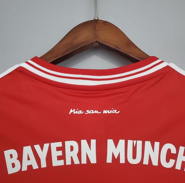 Retro long sleeve Bayern Munich 12/13 Champions League home Soccer Jersey - Image 3