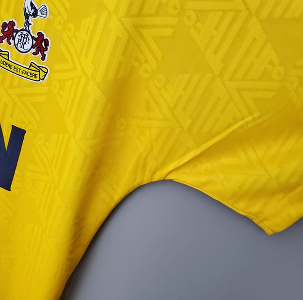 Retro Tottenham 92/94 Away Yellow Soccer Jersey - Image 4