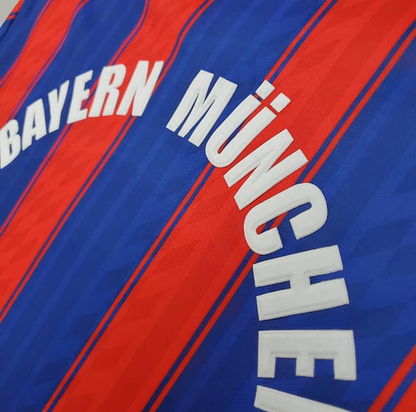 Retro Bayern Munich 95/97 home Soccer Jersey - Image 2