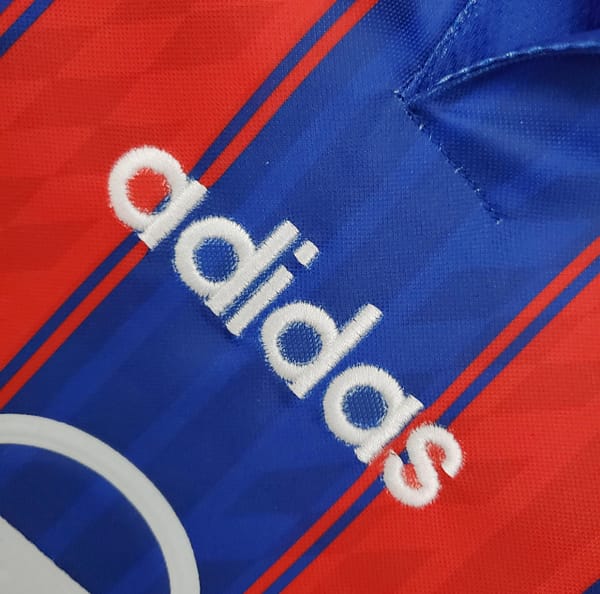 Retro Bayern Munich 95/97 home Soccer Jersey - Image 5