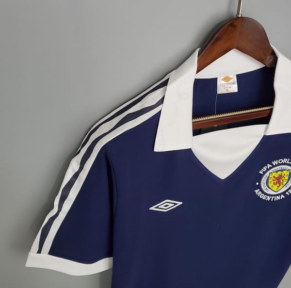 Retro 1978 Scotland Home Soccer Jersey - Image 5