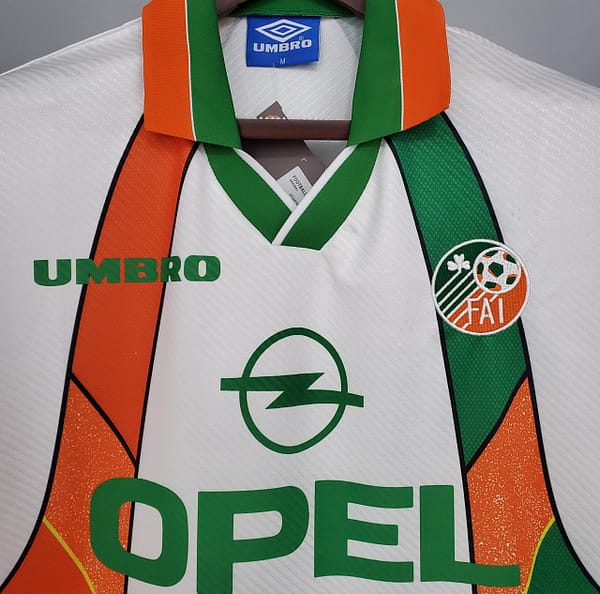 Retro Ireland 94/96 away Soccer Jersey - Image 6