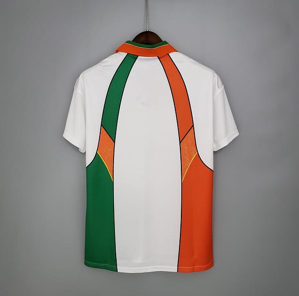 Retro Ireland 94/96 away Soccer Jersey - Image 7