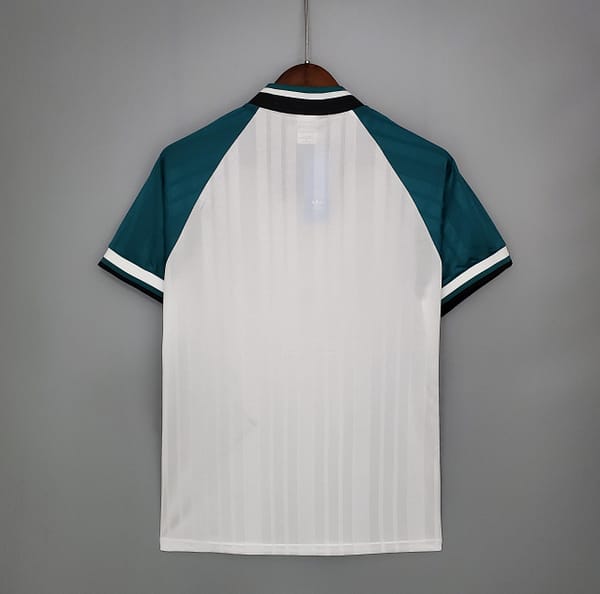 Retro 93/95 Liverpool away Soccer Jersey - Image 2
