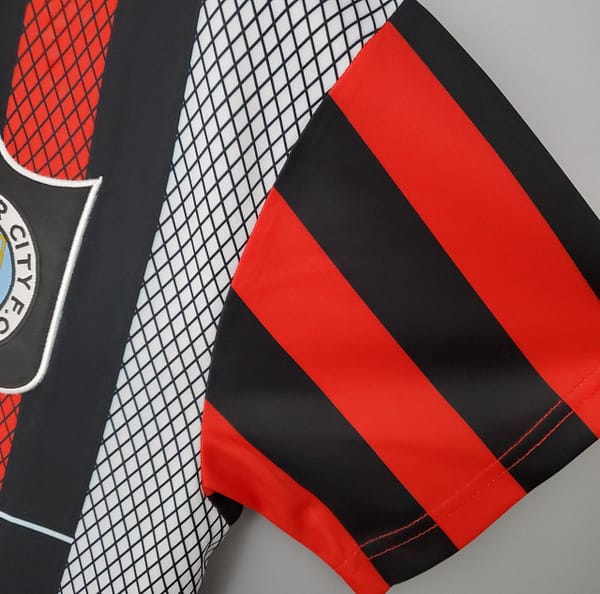 Retro 94/96 Manchester City away Soccer Jersey - Image 4