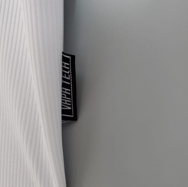 Retro Chelsea 98/00 away Soccer Jersey - Image 4