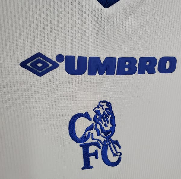 Retro Chelsea 98/00 away Soccer Jersey - Image 8