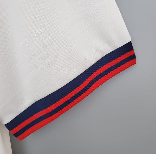 Retro Universidad de Chile 1998 home Soccer Jersey - Image 4