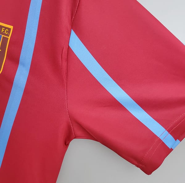 Retro 93/95 Aston Villa home Soccer Jersey - Image 4