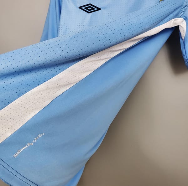 Retro Manchester City 11/12 home Soccer Jersey - Image 4